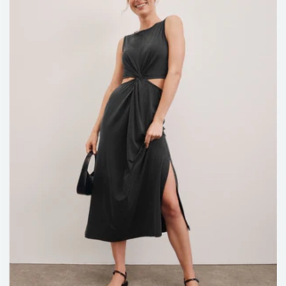 Sold - Picture 1 of 6